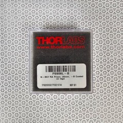 THORLABS PS908L-B – N-BK7 Right-Angle Prism, L = 20 mm, AR Coating on Legs