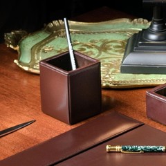 Dacasso Dark Brown Bonded Leather Pencil Cup 3.00 X X 4.00
