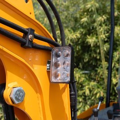 Mini Excavator 1.4Ton Digger 11.5hp Kubota Diesel Pilot System EPA Engine USA