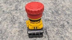 IDEC XW 22mm Estop XW1E-BV402MFR Emergency Stop Push Button 🔥New🔥