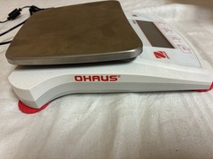 NEW OPEN BOX Ohaus Scout SPX621 Portable Precision Balance