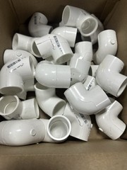 Charlotte Pipe 406-010, PVC Schedule 40 Pressure, 1″ 90 Degree Elbow Lot of 25