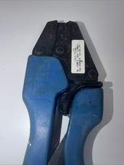 Thomas & Betts ERG-2007 Sta-Kon Terminal Crimping Tool RD B2-5 With Both Jaws