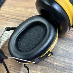 DeWalt DPG15 AM/FM Radio Digital Tune Aux Connection Ear Muffs Headset Headphone