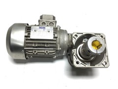 Lenze Bachofen TR71C4 Gearmotor 0.55/0.66kW 1400/1680rpm