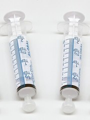 10cc ULTRA-FLO ORAL Syringes 10ml non-Sterile Syringe + CAP- 2 Teaspoon -25 Pack