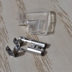 25 Sets 4.8mm Female Flag Spade Terminals Wire Connectors Right Angle Sleeve US