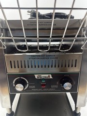 Winco Spectrum ECT-700 Commercial Electric Conveyor Toaster 120 V 1800 Watts