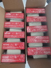 10 Pack Legrand V57242 – 500/700 Utility Box Fitting – Wiremold – SHIPS SAME DAY