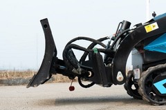 TYPHON STOMP X1300&509 Mini Skid Steer Dozer Blade ±30° Snow & Dirt Grading Tool