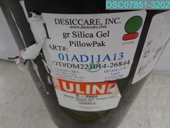 ULINE S-3902 Silica Gel Desiccants 5.5 GALLON PAIL Desiccare