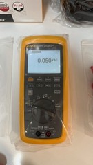FLUKE 283FC TRUE RMS 1500V MULTIMETER (NEW FACTORY SEALED) SHIPS FAST