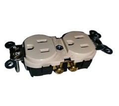 LOT OF 9 LEVITON 5242-I 15 AMP 125V HEAVY DUTY IVORY DUPLEX RECEPTACLES NEW