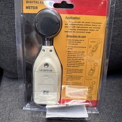 BENETECH DIGITAL LUX METER GM1010 FACTORY SEALED NEW!!