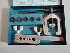 Vintage Imperial-Eastman No. 93-FB Double-flaring Tubing Kit in metal case. USA