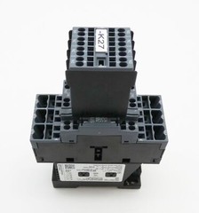 Siemens SIRIUS 3RT2024-2BB40 E:04 + 3RH2911-2FA22 E:03 Power Contactor -used-