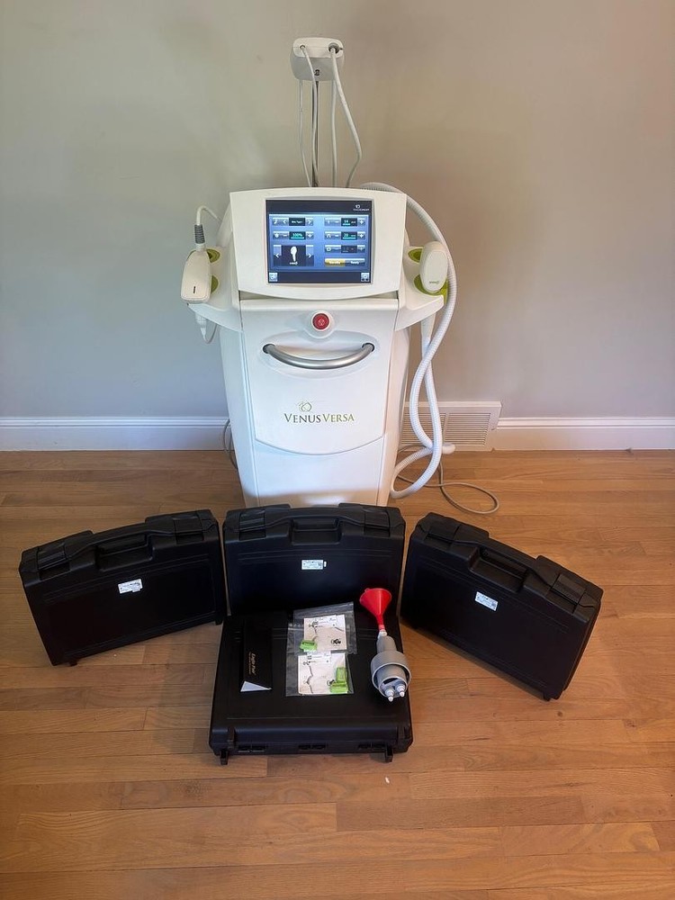 Venus Versa w/ 6 Hand pieces, Viva, Hair removal, Skin Rejuvenation~ unlocked