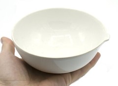 350ml Capacity, Round Evaporating Dish with Spout – Porcelain – 5.2″ Outer
