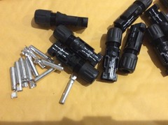 Lot of 10 Staubli 10 AWG Male/Female Pairs with Pins MC4 Connectors