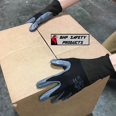 ATLAS FIT 370 SHOWA BLACK SMALL NITRILE GARDENING WORK GLOVES, 12-PAIRS