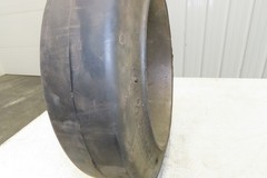 Super Solid 18x5x12-1/8 Forklift Tire Smooth Press-on Black