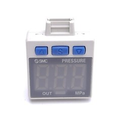 SMC ISE35-R-65-M Digital Pressure Switch, PNP Output, 1.0MPa, 12-24VDC Supply