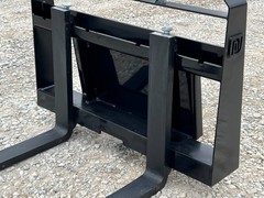 48″ 2,200 Pound Pallet Forks Attachment Fits Mini Skid Steer Toro Dingo Kubota