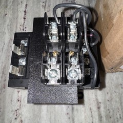 EATON C0300E2AFB 300VA Industrial Control Transformer New Old Stock