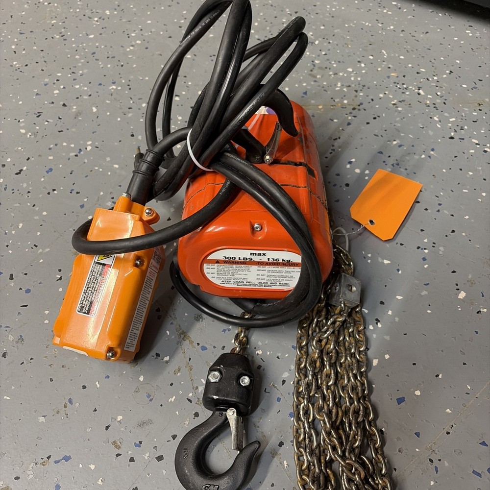 CM SHOPSTAR 300 Lb Electric Chain Hoist 115V 16FPM 10 Ft Reach W/Cord Reel