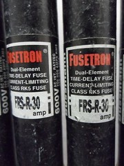 Nice Lot Bussmann Fusetron FRS-R-30 Amp Fuses Class RK5 600 Volts