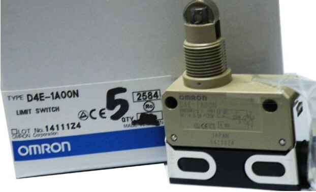 1PCS Omron D4E-1A00N D4E1A00N Limit Switch -New