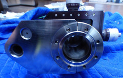 MDC UHV XYZ positioner PSM-2504, 4.5″ conflat with 0 length reducer to 1.33″