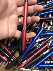 Bulk Lot of 100 Capped Ink Gel Pens – Misprint Plastic Pens