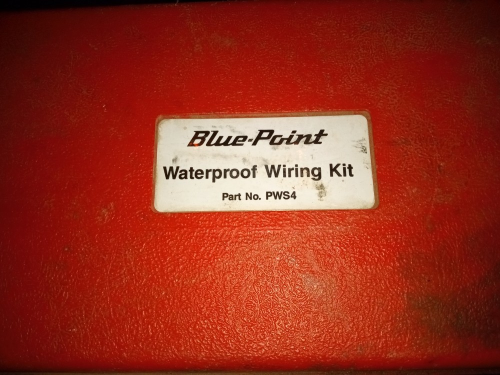 BLUE POINT WATERPROOF WIRING KIT