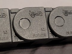 IGUS CABLE HOSE CARRIER FLEX TRACK 09.16.028 40″ Long 1″W 1″H