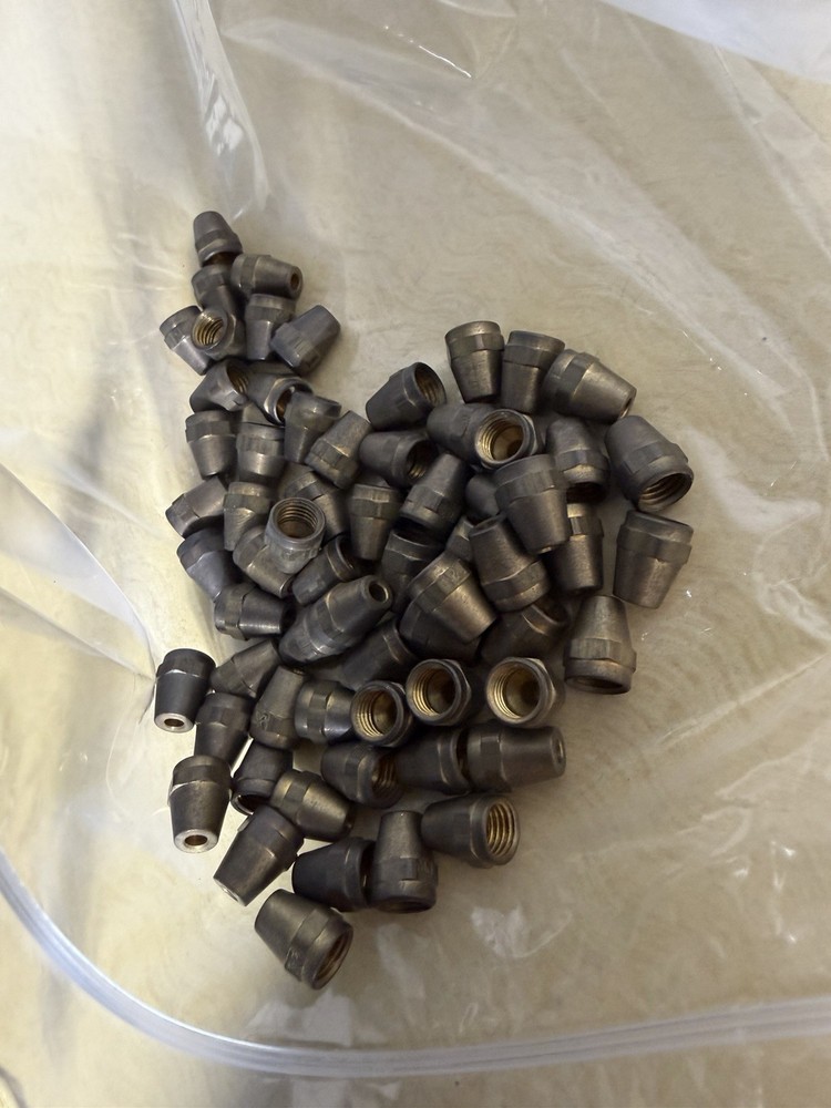 65 Pcs- Plumbing Tube Coupling 3/8 Brass – unsure nut 3/16 copper alloy