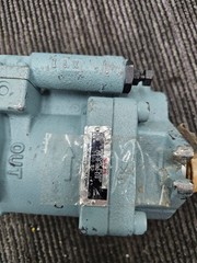 NACHI PVS-1B-16N3-E13 Hydraulic Piston Pump Cast Iron