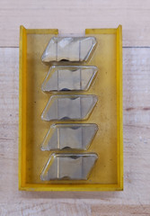 Kennametal NG4250R Top Notch .250″ Carbide Grooving Inserts Grade Unknown QTY 5