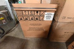 Marvel MP24BCG3RS 24″ Stainless Steel and Glass Door Beverage Center, New in Box
