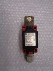 BERNSTEIN ENK-SU1Z AHS-V 608.1185.009 LIMIT SWITCH NSNP