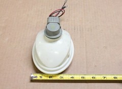 3.5 x 5.25″ 12 volt oval amber warning light