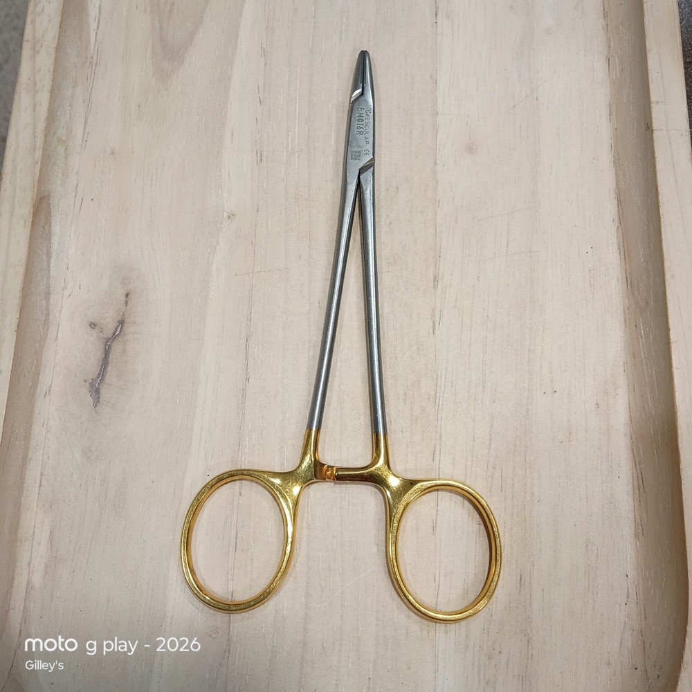 AESCULAP BM016R Durogrip Crile-Wood TC Needle Holder 5.75″ Tungsten Carbide