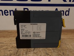 SIEMENS 3SK1121-1CB44 SAFETY RELAY 24 V, #713918G NIB