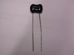 30 Cornell Dubilier CD15FD391J03 390 pF 500V 5% Silver Mica Capacitors