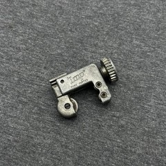 Imperial Eastman 127-FA Mini Tube Cutter IMP Close Quarters Made in USA