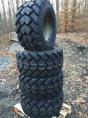 4-33X15.5-16.5 Galaxy Hulk 14 PLY Skid Steer Tires-33X15.50-16.5 -for Bobcat,etc