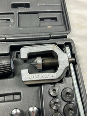 Blue-Point TF-528-D/E2 Double Flaring Tool Kit Tubing Set Snap-On USA – Nice
