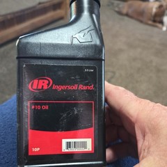 Ingersoll Rand No 10 Edge Series Premium Grade Air Tool Oil, 0.5L 2 Bottles