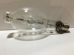 New! Iwasaki EYE Hid Lamp CMP360/BUD/840/I Ceramic Metal Halide Lamp 360W (#9007