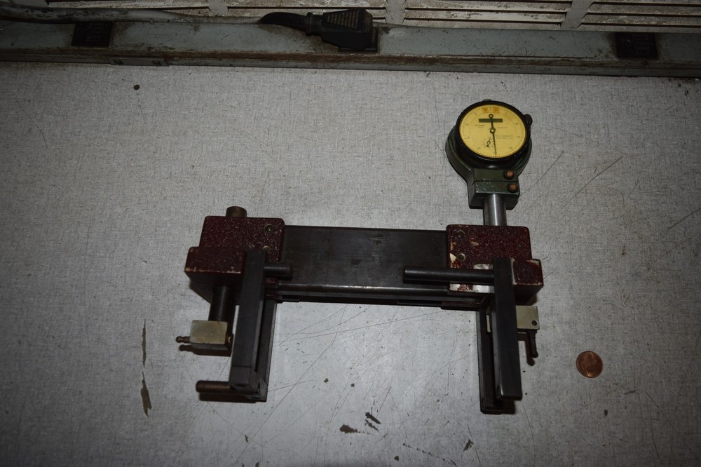 Dorsey Shallow Diameter Swing Bore Gage with Starrett 0.0005″ Indicator